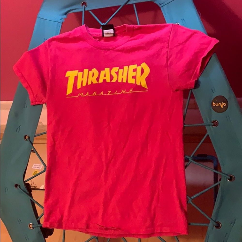 Small pink thrasher shirt